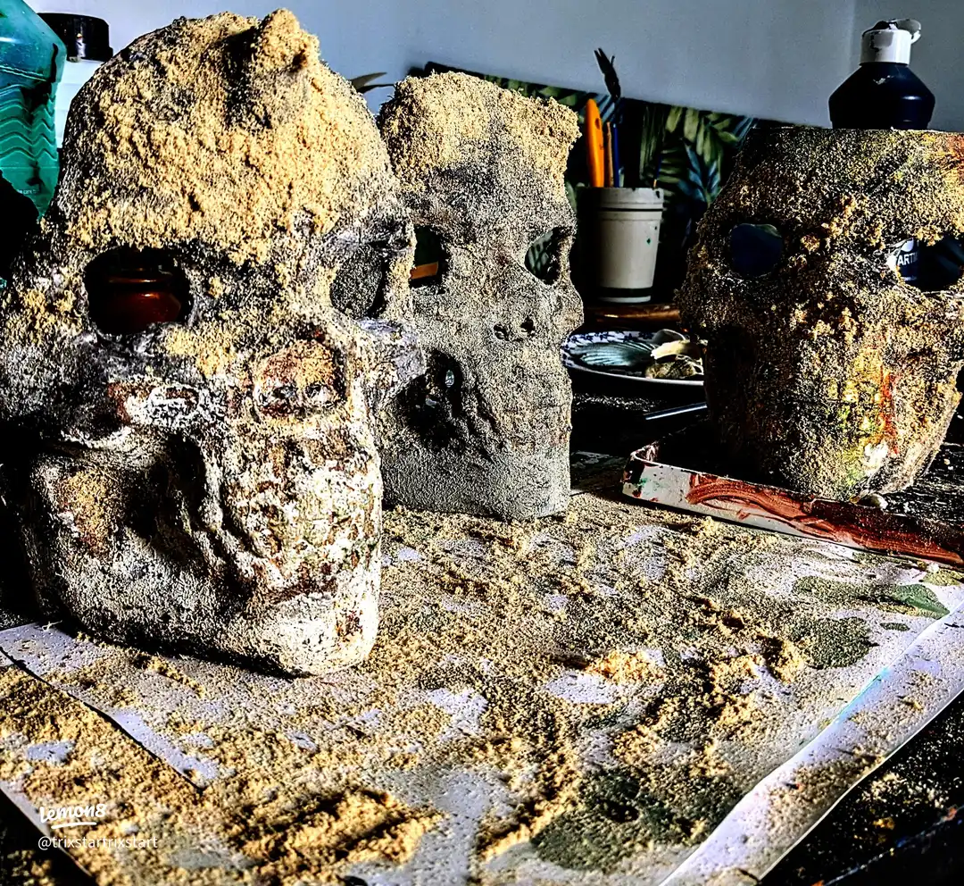 Handmade Film Props Art's images(2)