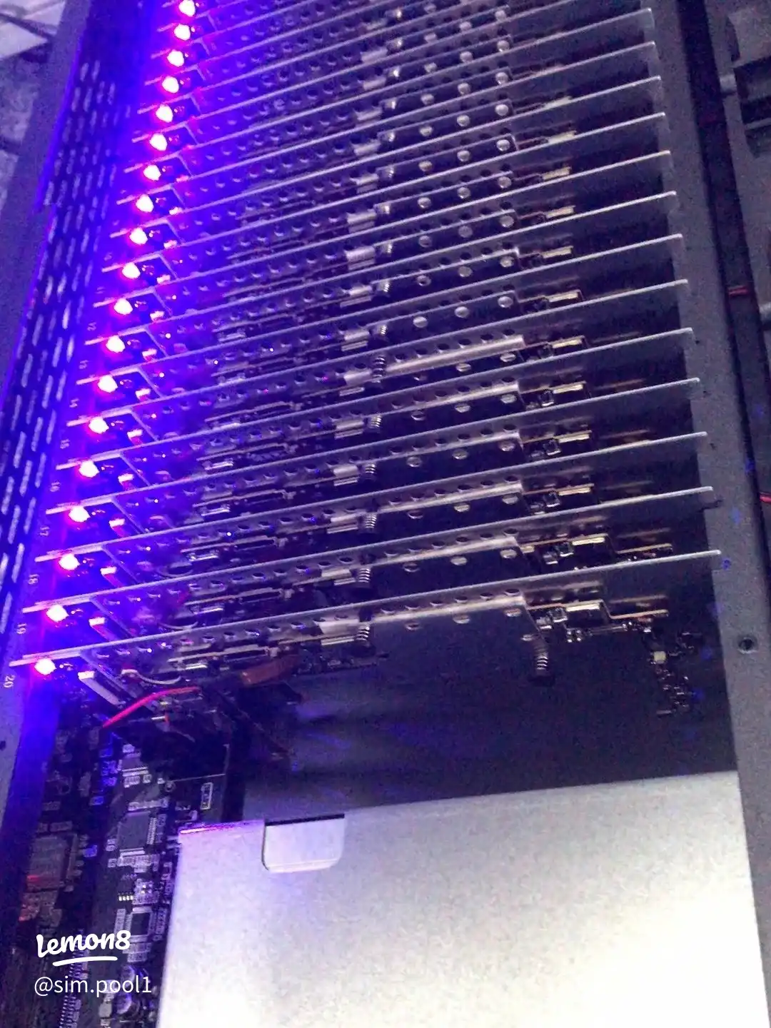 手机主板机无屏无电池省成本工业级稳定低延迟一人可管上百设备可视化中控效率卖点 1. 一人控百机|主板's images(5)