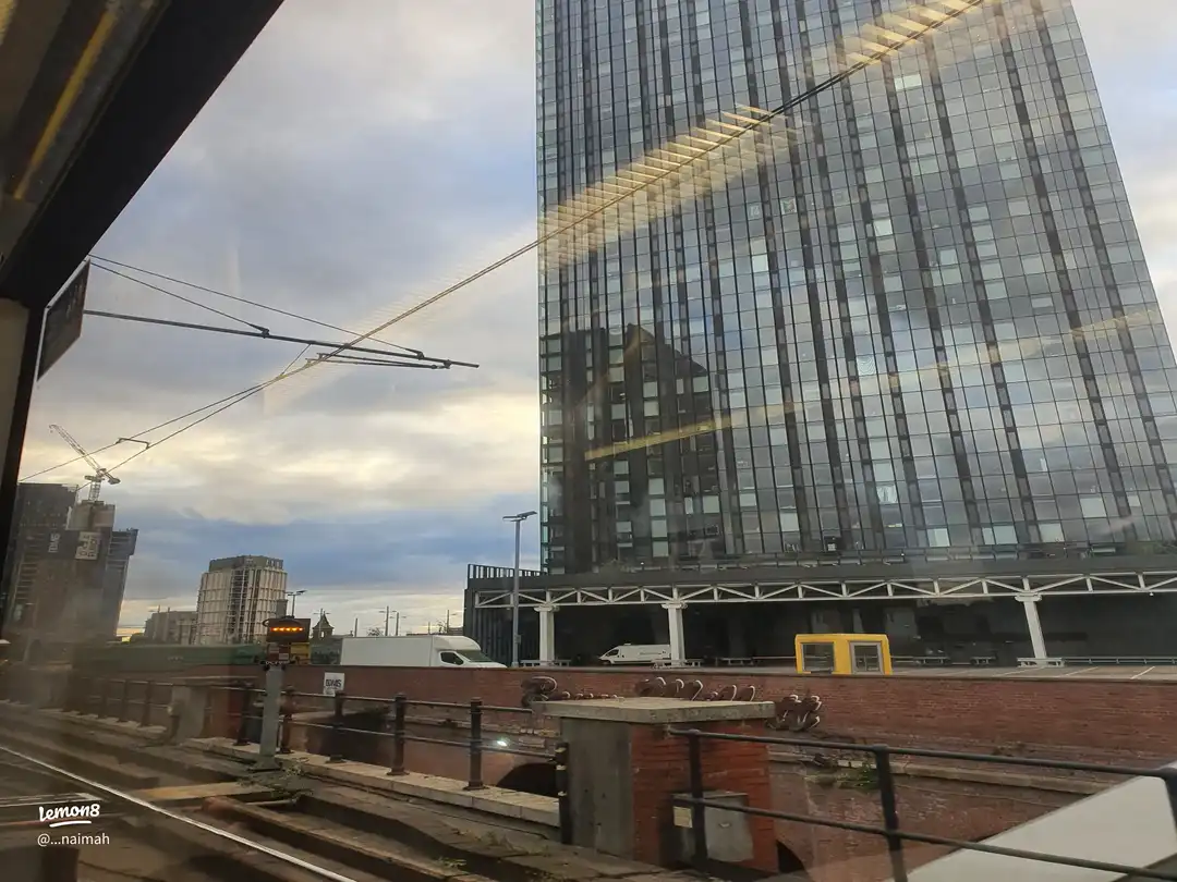 Visiting Manchester's images(3)