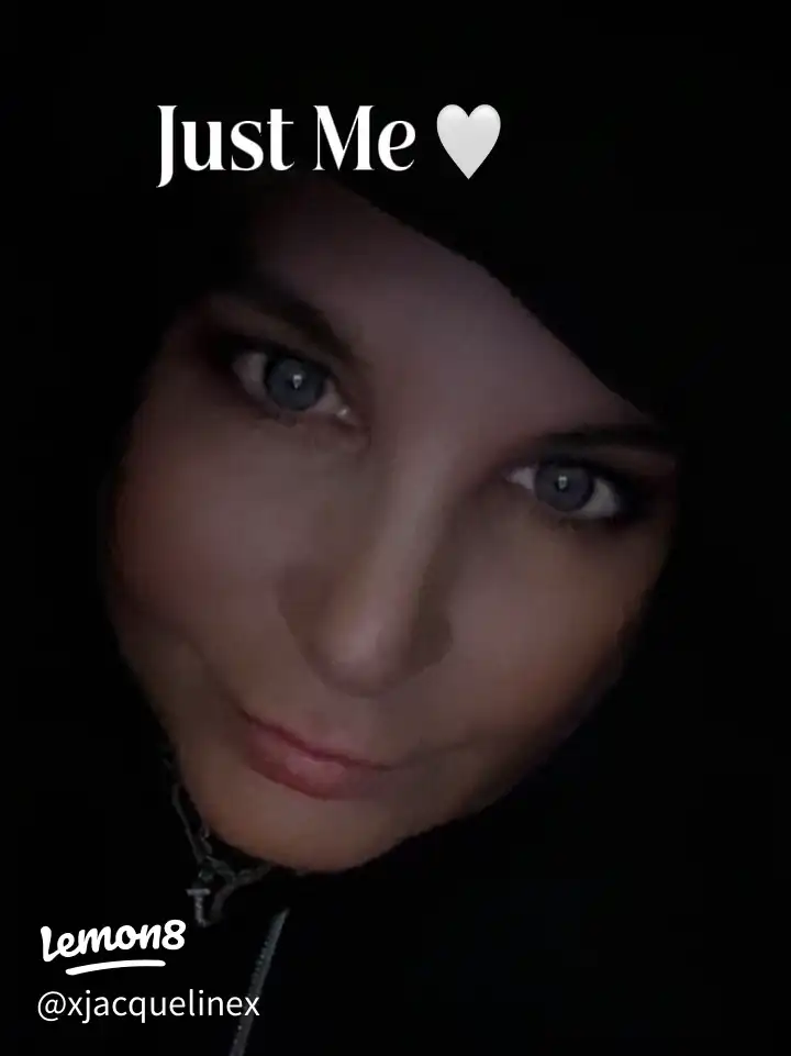 Just Me 🤍's images(0)