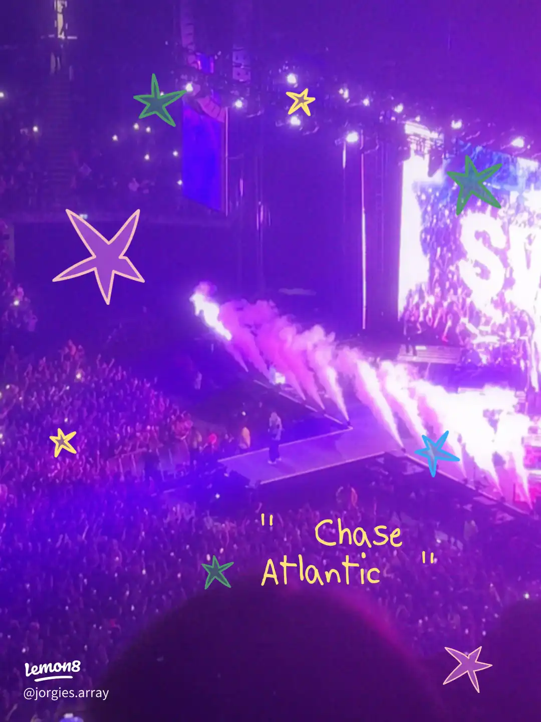 Lil Concert dump 🫶🏻✨'s images(5)