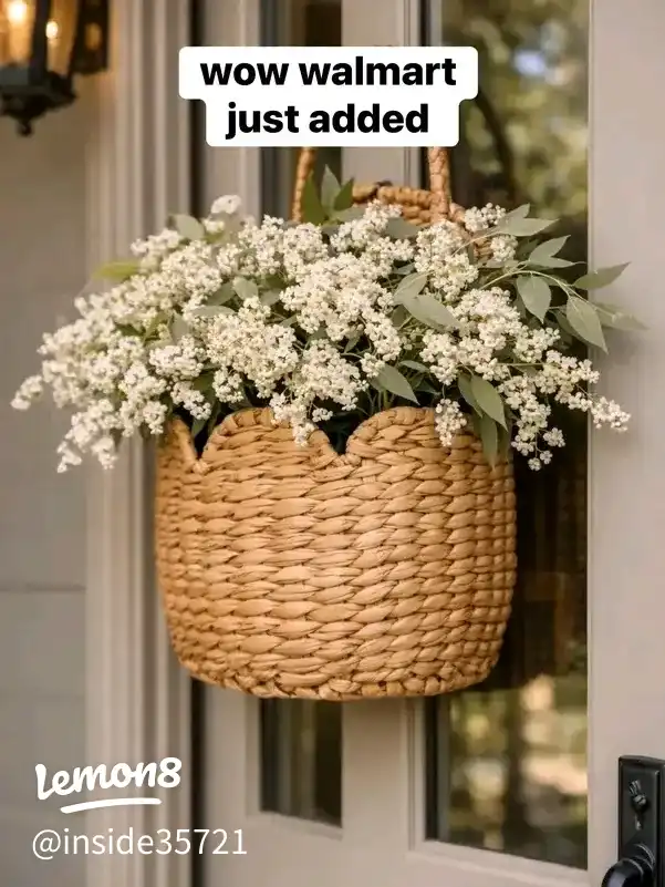 🔗⬇️ WALLYWORLD the prettiest scallop door basket! 's images(0)