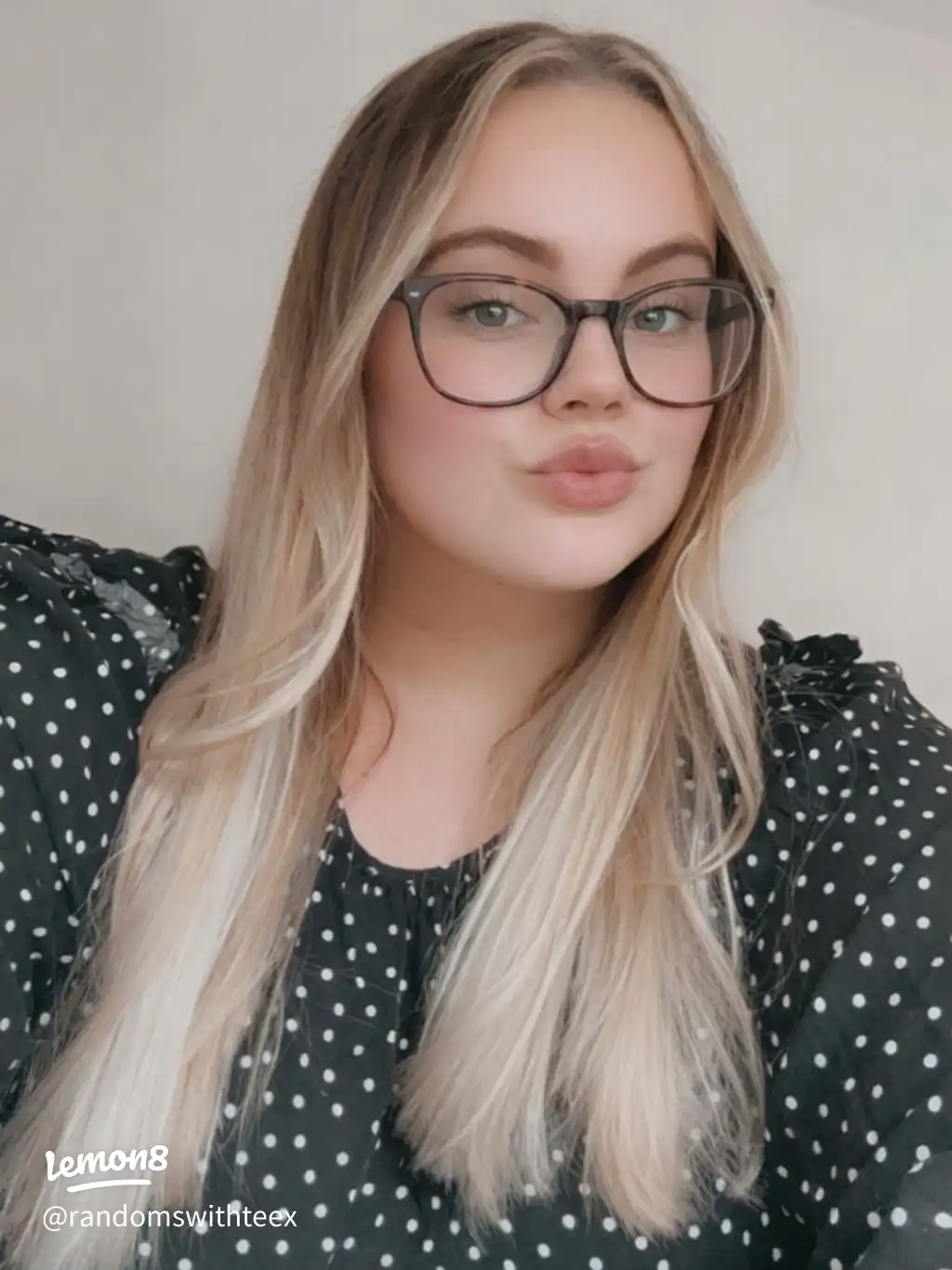 Do I have my hair done like this again 🤔's images(0)